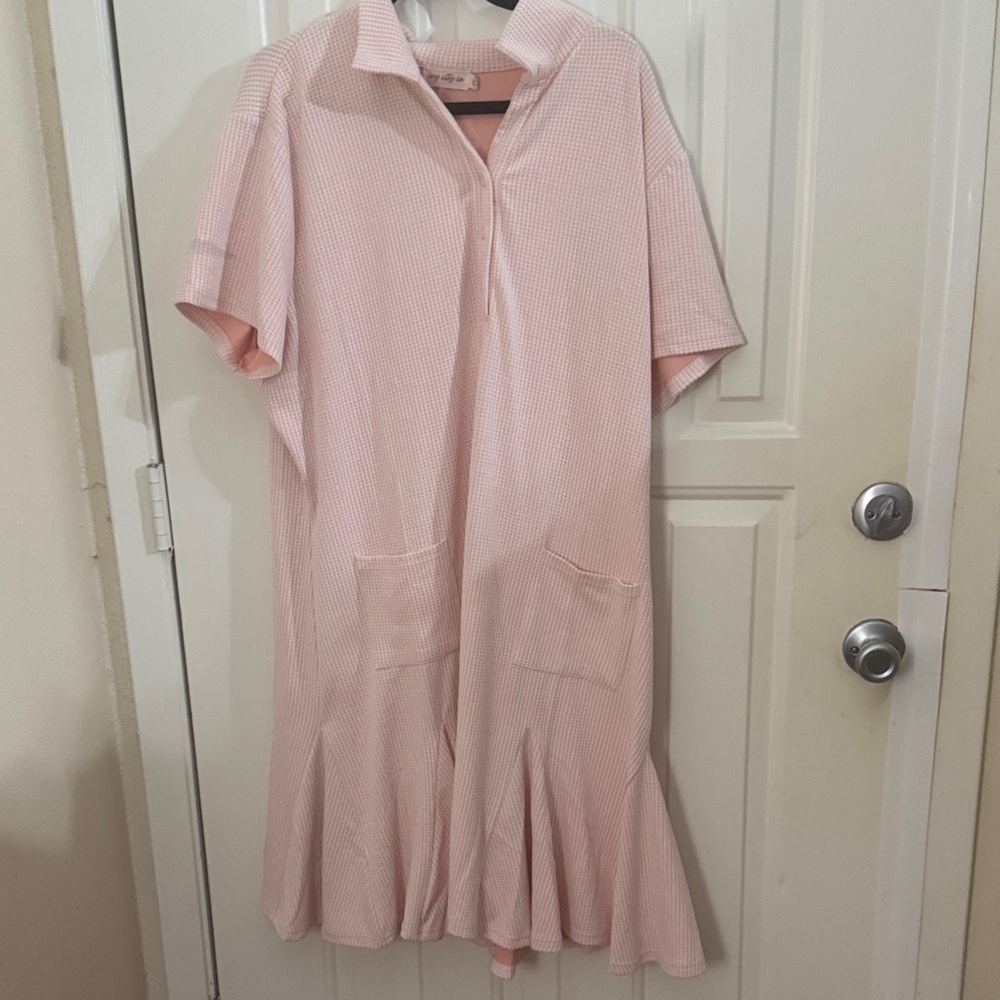 Ivy City Co Pink Checkered Midi Dress